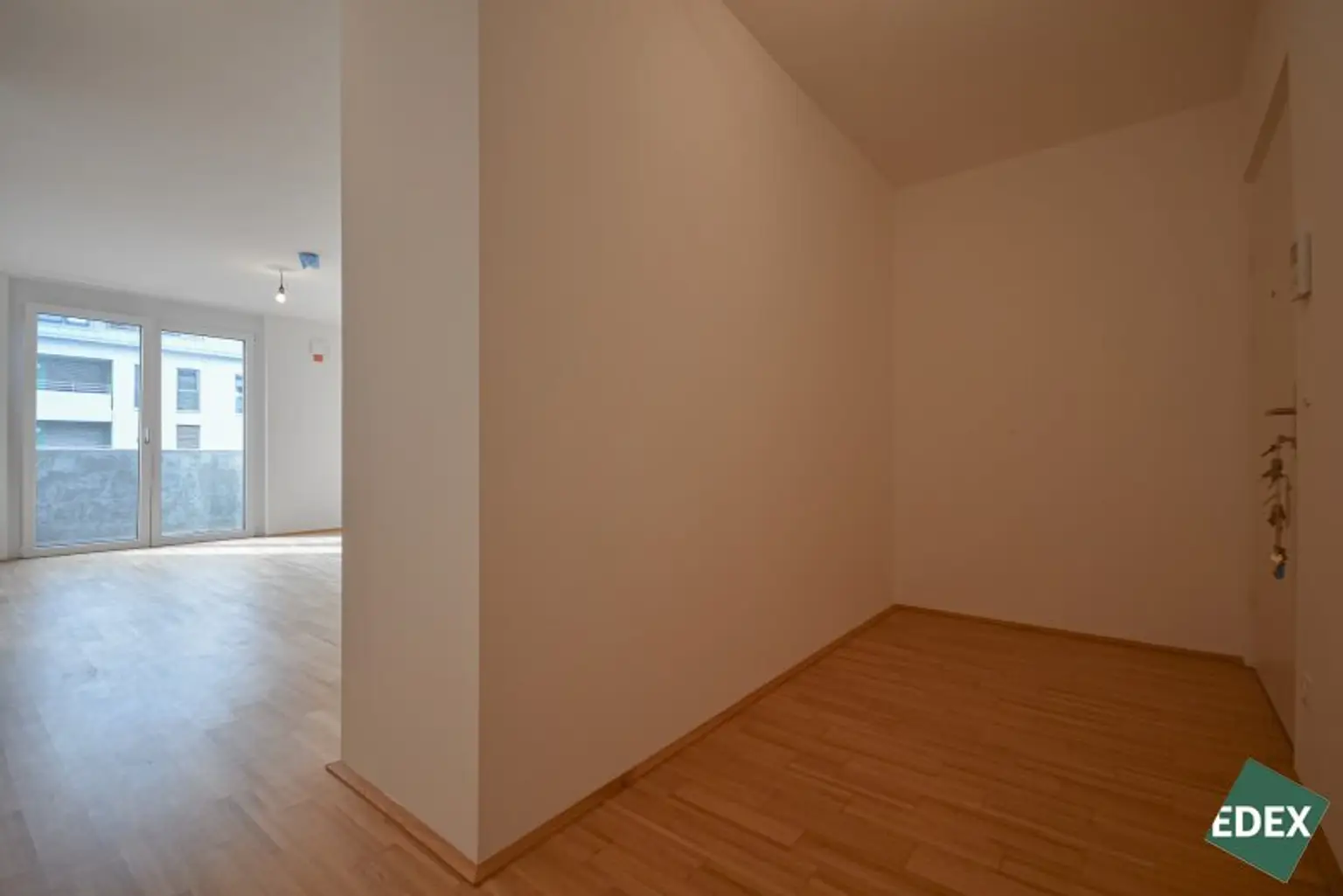 Moderne 2-Zimmer Wohnung mit Balkon ab 01.11.