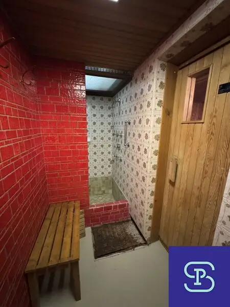 Provisionsfrei: Renoviertes 160m² EFH + 80m² Keller und wunderschönem Garten in Top-Grünlage - 1130 Wien