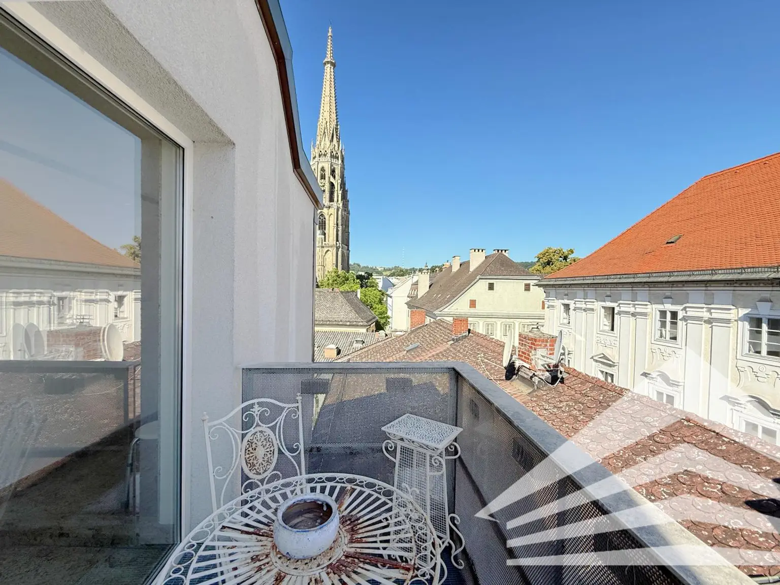 168 m² Penthouse in bester Innenstadtlage! Feine Ausstattung + PP inkl.!