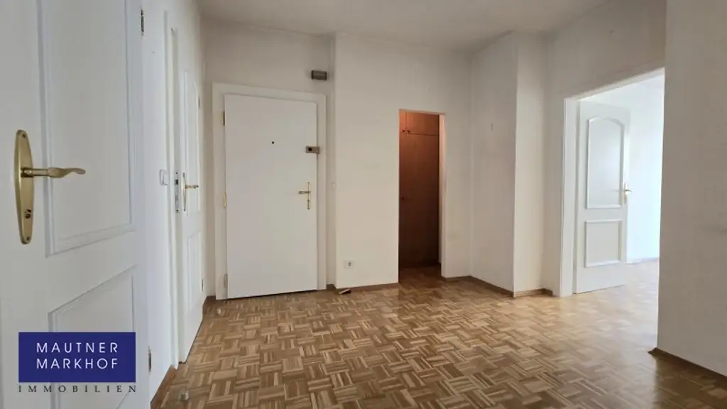 Rochusmarkt - Ausgezeichnet gelegenes, sympathisches, helles 4 Zimmer Appartement - U3!