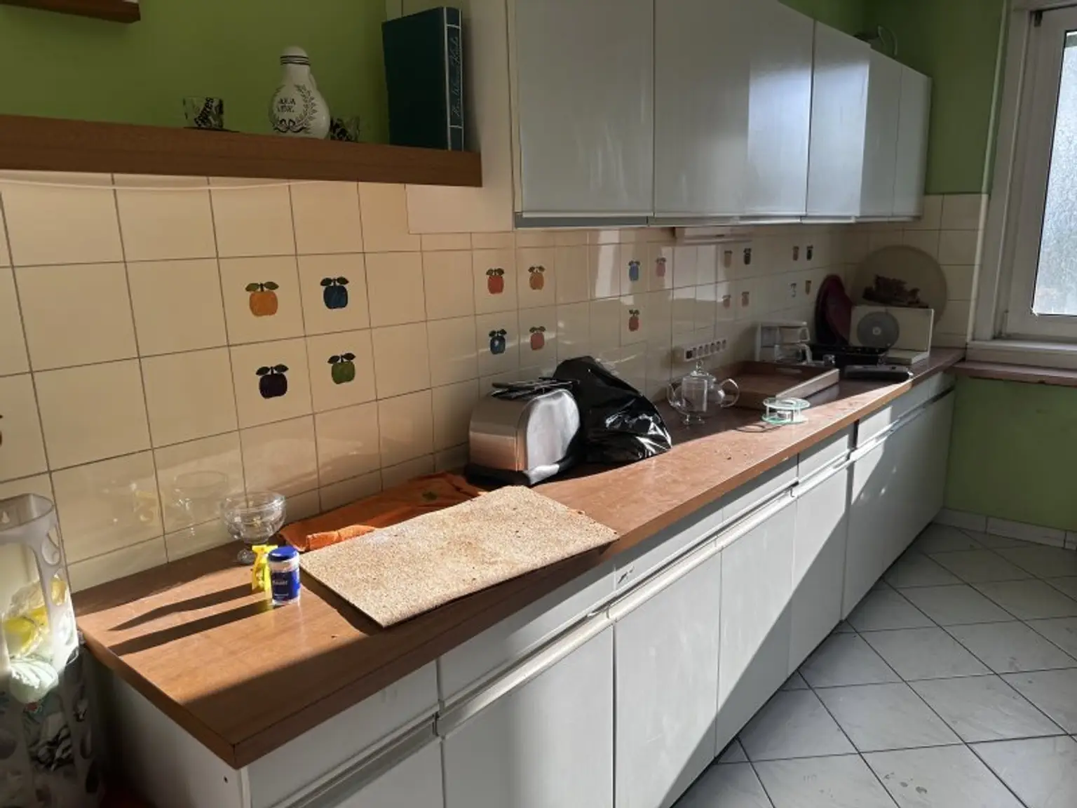 Traumhafte Familienwohnung mit Sanierungspotenzial in TOPLAGE