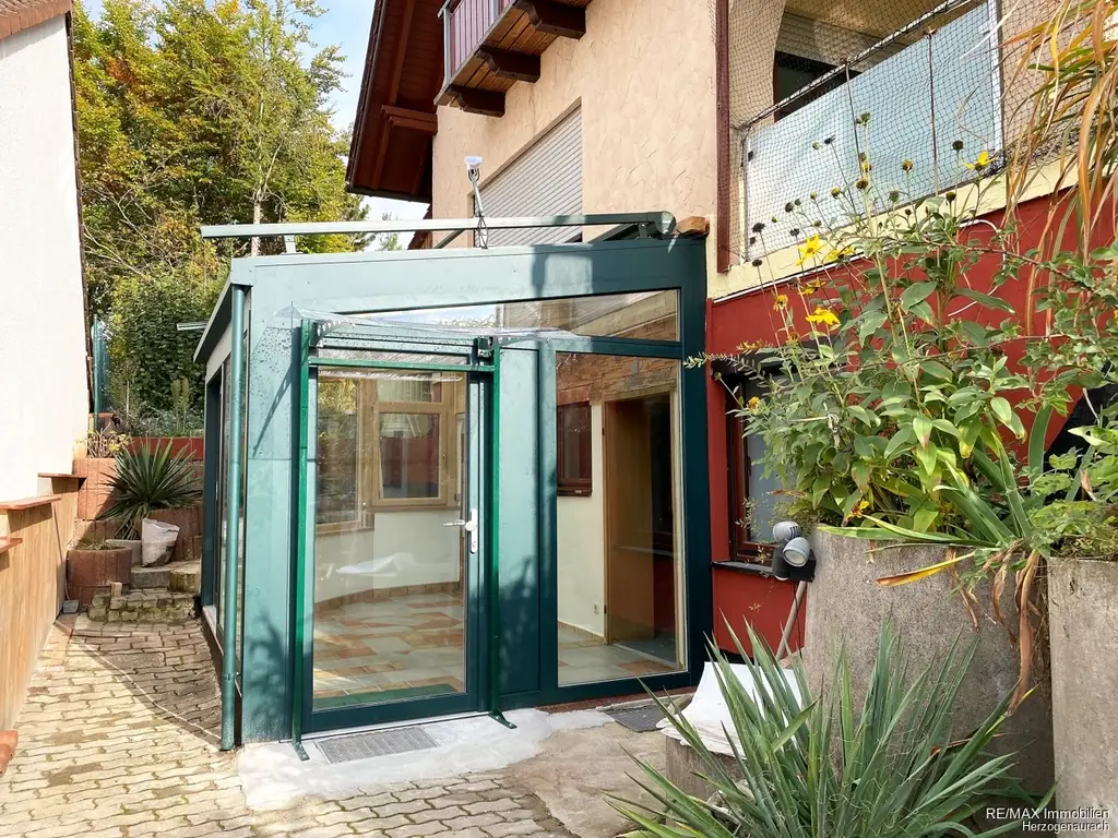 Barrierefreie 2-Zimmer Wohnung mit Wintergarten