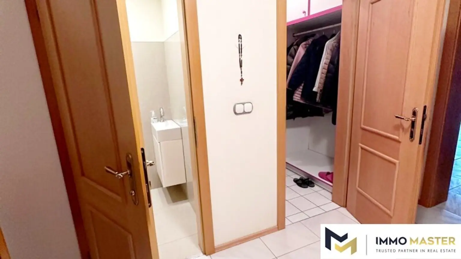 Wohnen auf 1000 m² barrierefreier Fläche, Bungalow in Trumau mit uneinsehbarem Garten