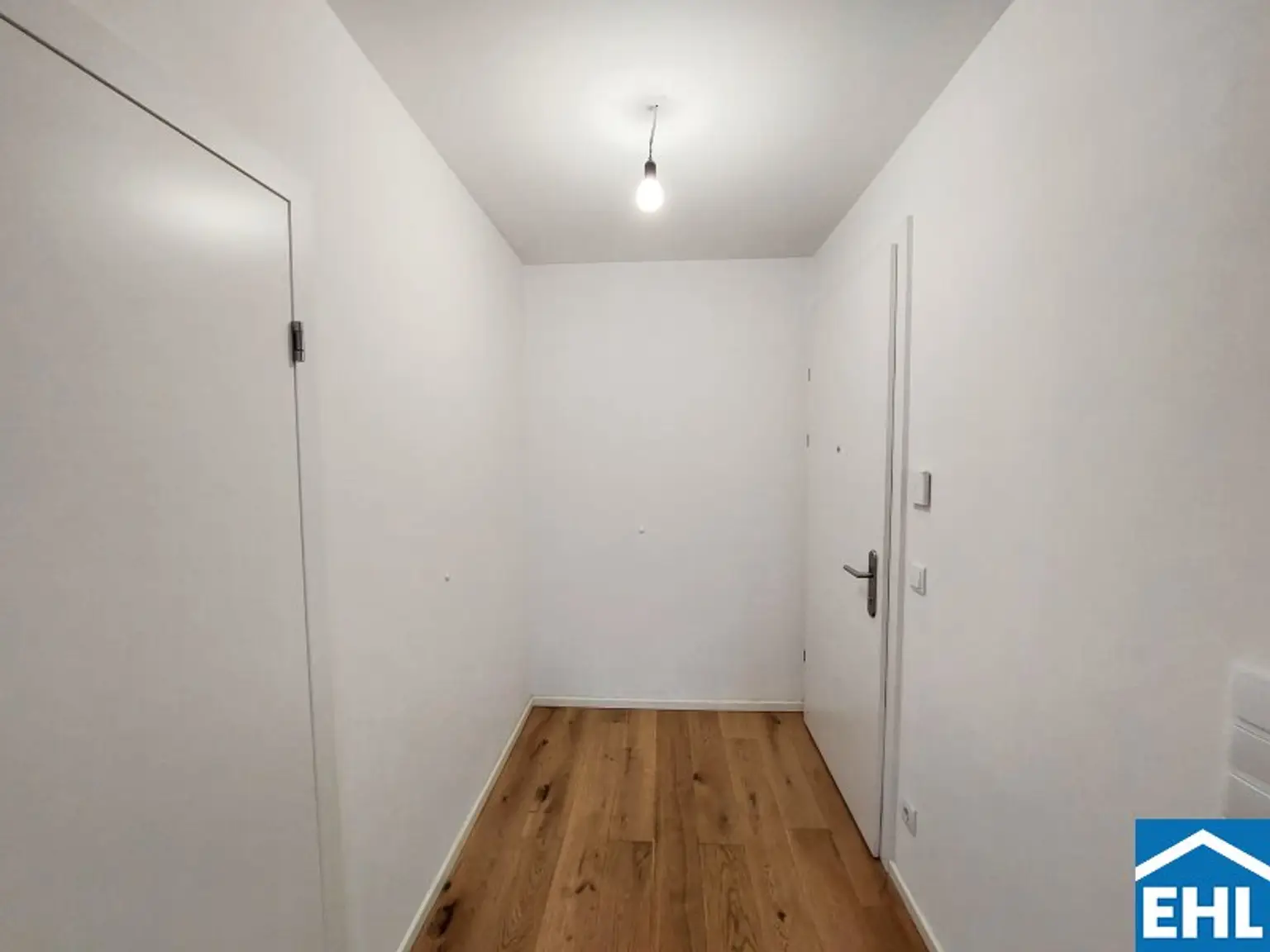Gemütlich 2 Zimmerwohnung mit Loggia in Hetzendorf