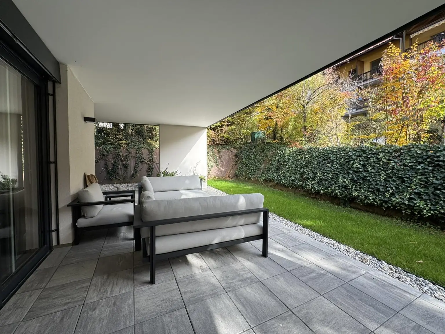 Terrasse samt Garten