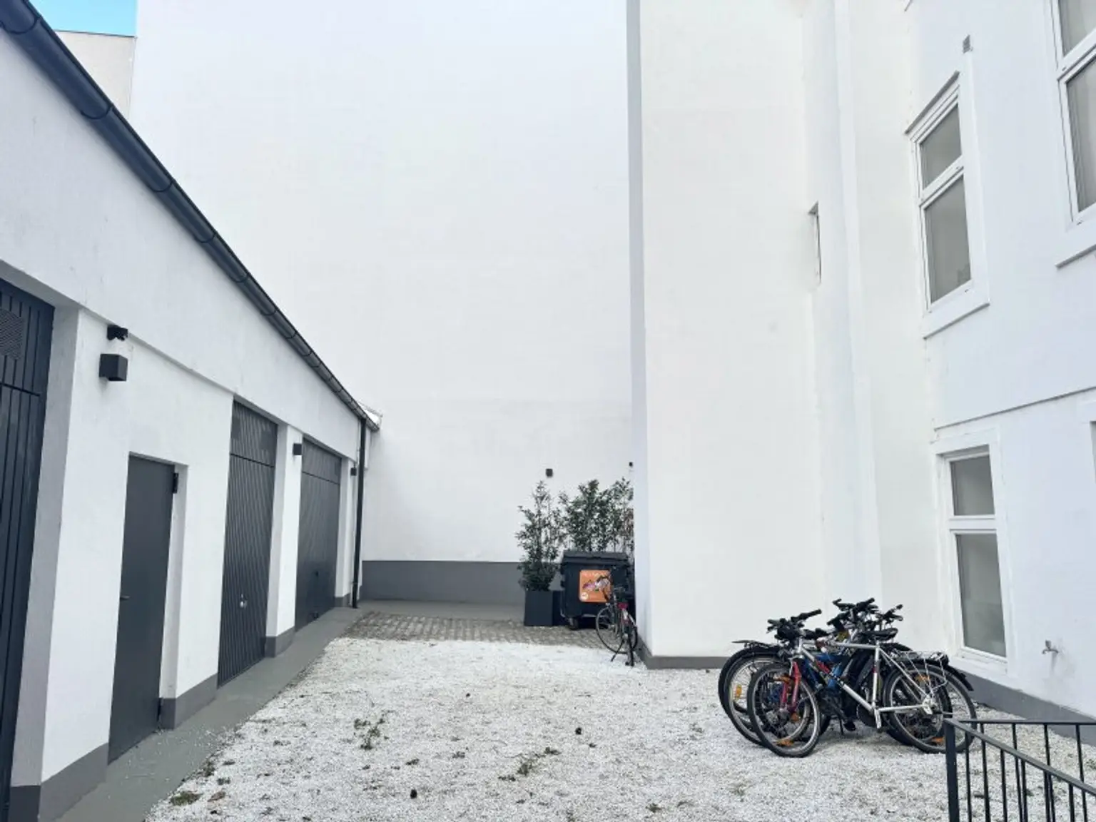 Lichtdurchflutete Dachgeschosswohnung mit Galerie und Blick über die Stadt - Nahe Mariahilfer Straße & Westbahnhof