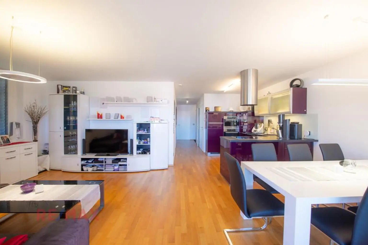 Seeblick-Investment: Exklusive Wohnung in erstklassiger Lage - Kauf mit Wohnrecht