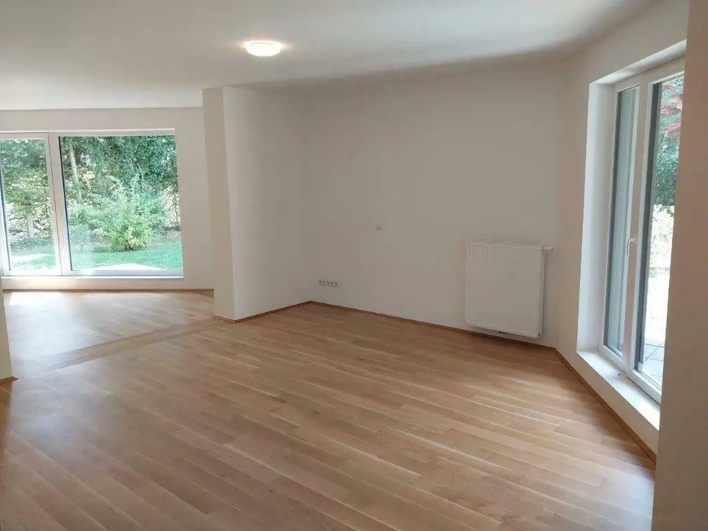 Großzügige 5-Zimmer-Gartenwohnung mit Tiefgaragenplatz in Villenviertel zwischen UNI und LKH - Nähe Hilmteich ab sofort zu vermieten!