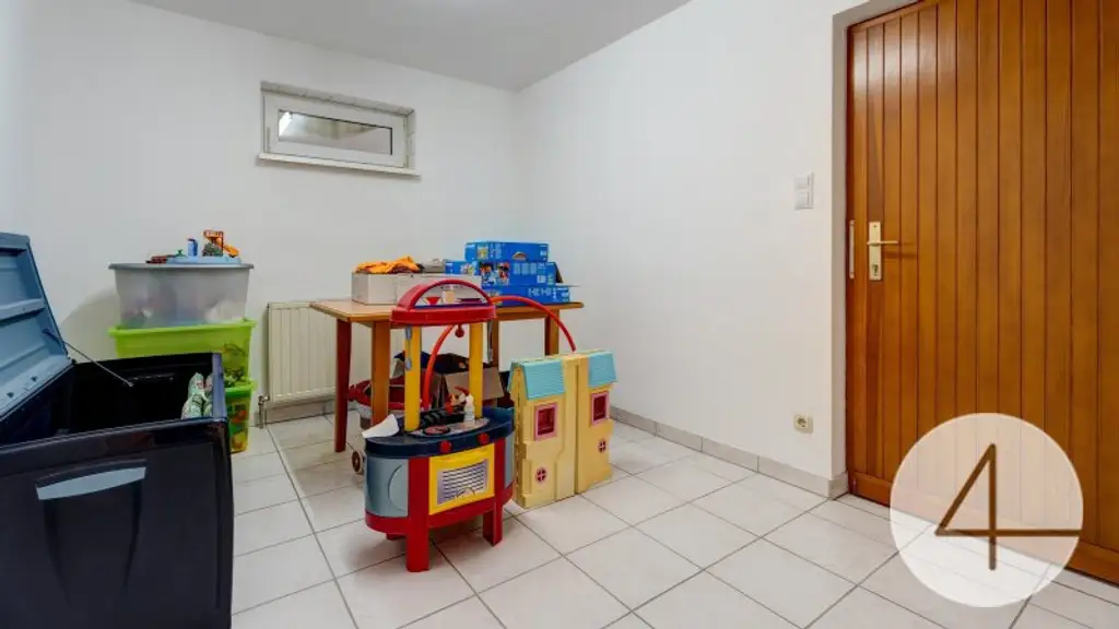 Attraktives, erstklassig gepflegtes Haus in Deutsch-Wagram