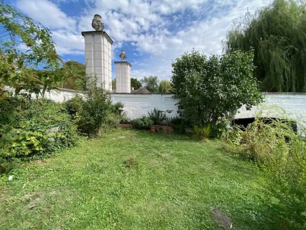 Traumhafte Gartenwohnung in Ebergassing: 140m² gepflegt mit Einbauküche und Badewanne!