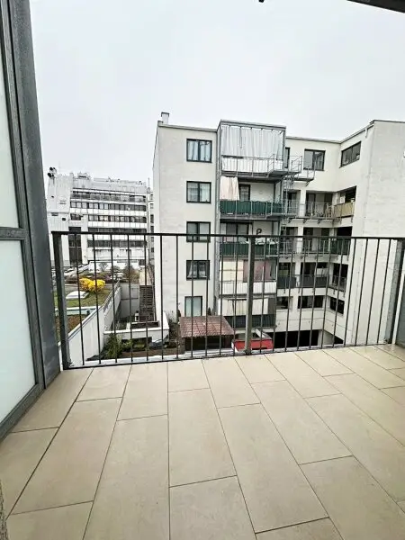 HUMBOLDTGASSE, U1 NÄHE, 76 m2 Neubau inkl. 4 m2 Loggia, Wohnküche, 2 Zimmer, gefördert, 2. Liftstock