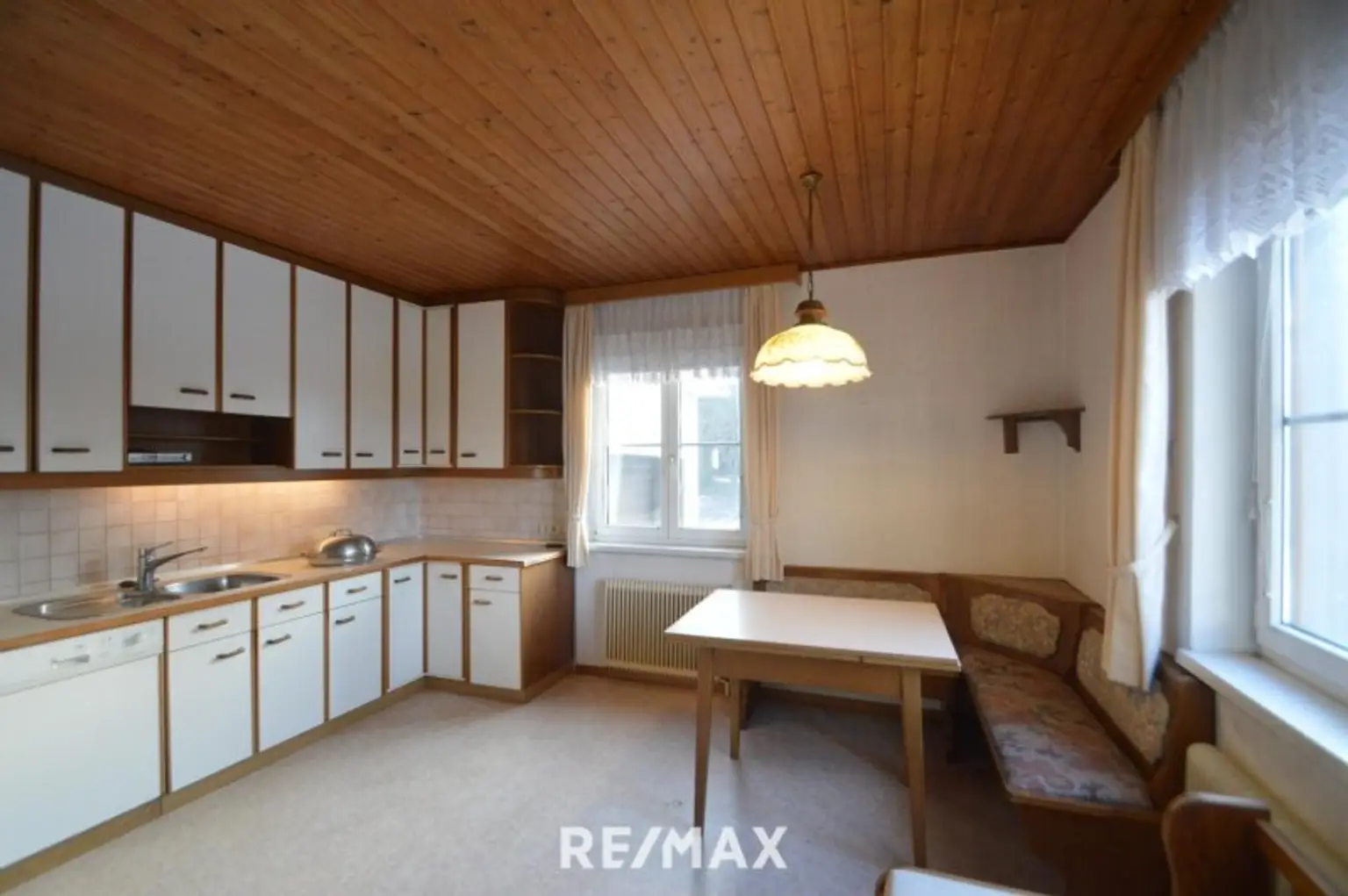 geräumige Wohnküche