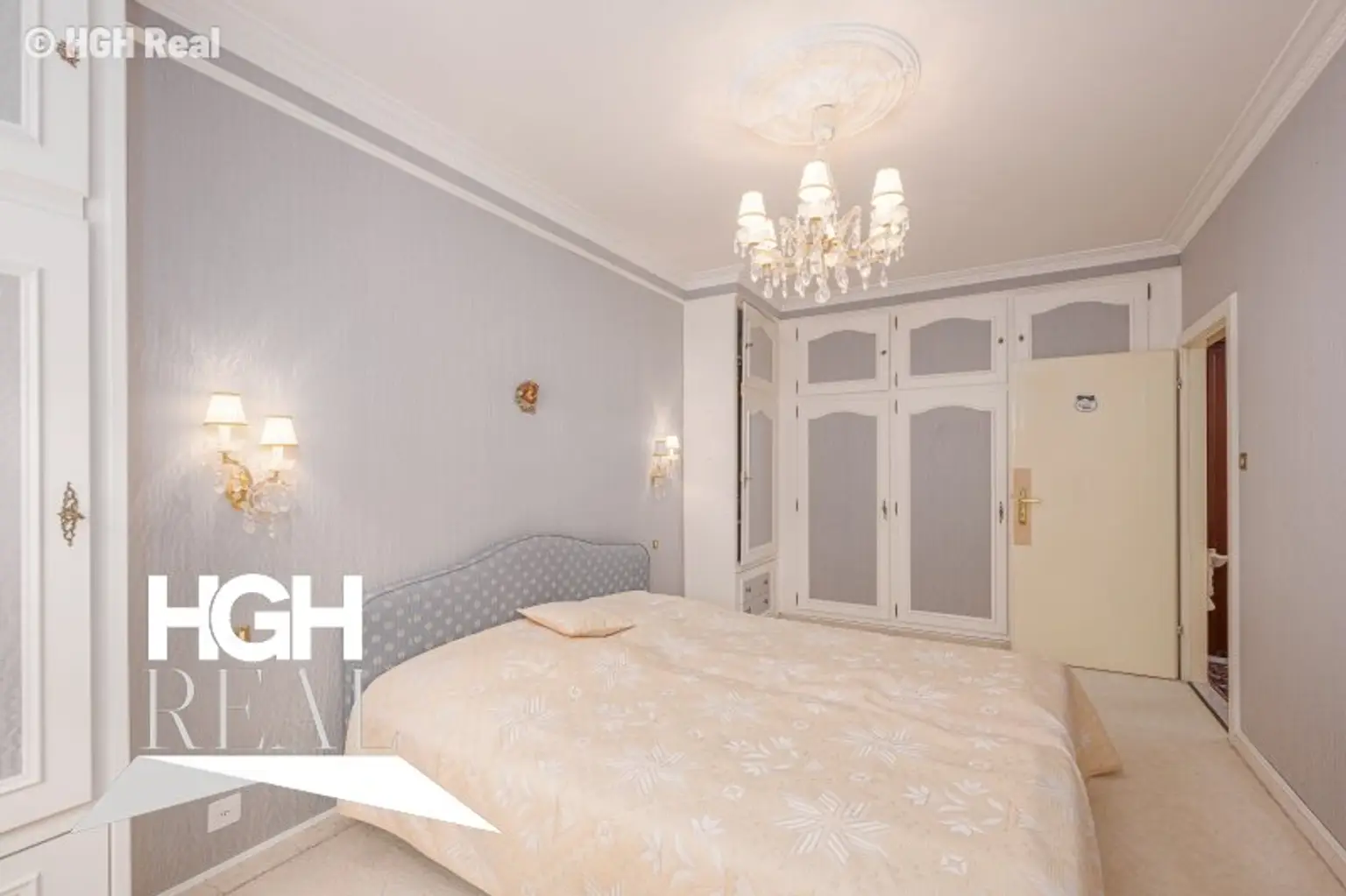 2540 Bad Vöslau Sehr helle und ruhige 4-Zimmer Wohnung mit Loggia am Waldesrand in Thermalbad-Nähe