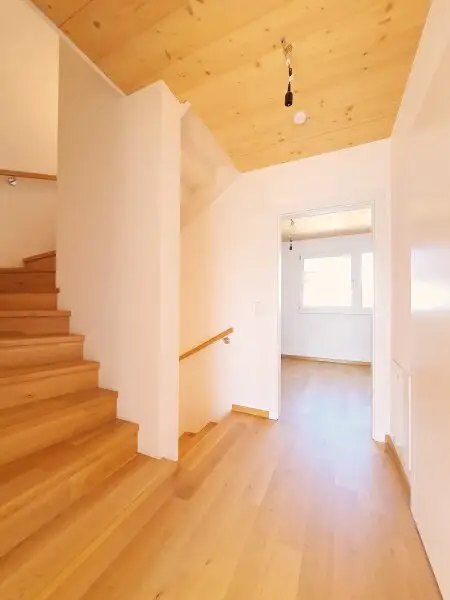 ++NEU++ GRÜNE9 - TOP für Familien & Anleger! Hochwertiges Reihenhaus mit Garten und perfekter U1-Anbindung!  PKW-Stellplatz, Eigengarten, Südwest-Terrasse, Sonne+++