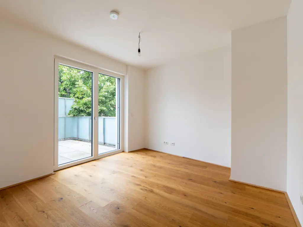 Sonnendurchflutete Wohnung mit 3-Zimmer, Balkon und Terrasse - inkl. Tischlerküche. Top Lage in Aspern