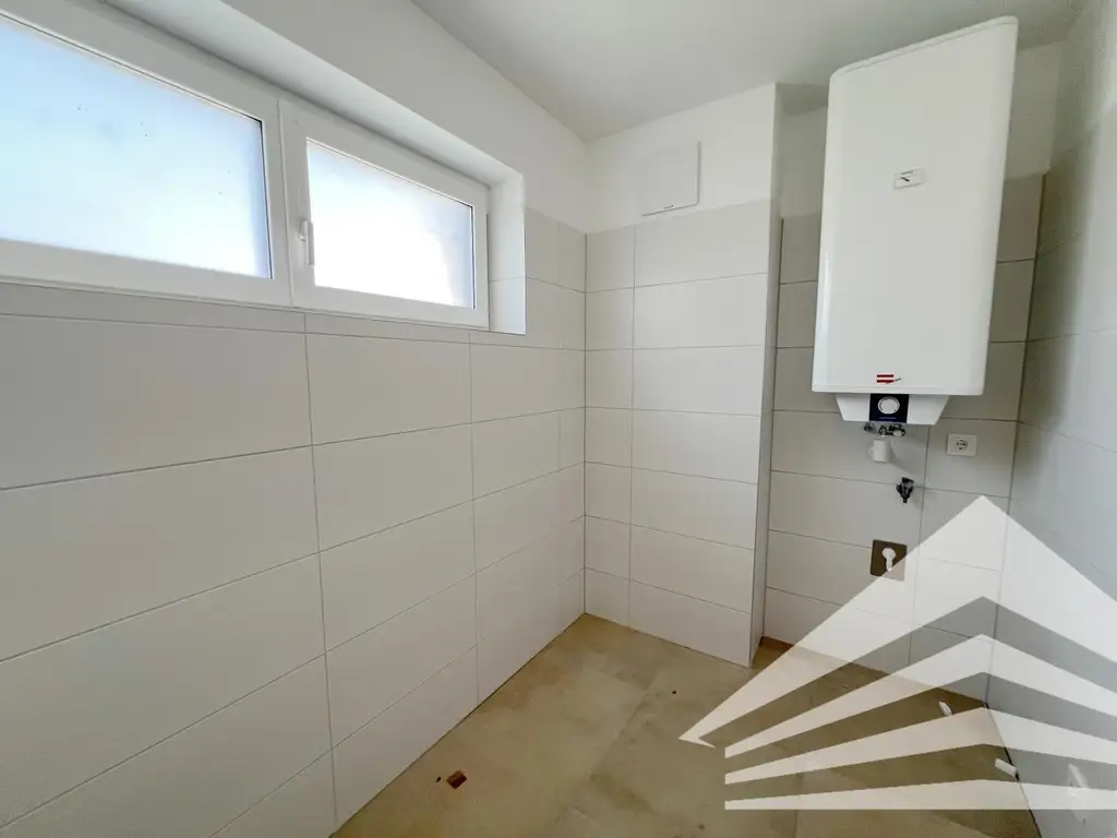 Hochwertig ausgestattete 3-Zimmer Wohnung mit großem Balkon in Puchenau!