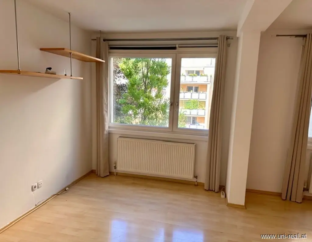 - UNI-Real - Wohngenuss mit Schwimmbad und Sauna