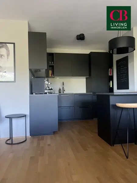 SÜDSEITIGES LUXUSDACHGESCHOSS in BESTLAGE - ZENTRUMSNAH