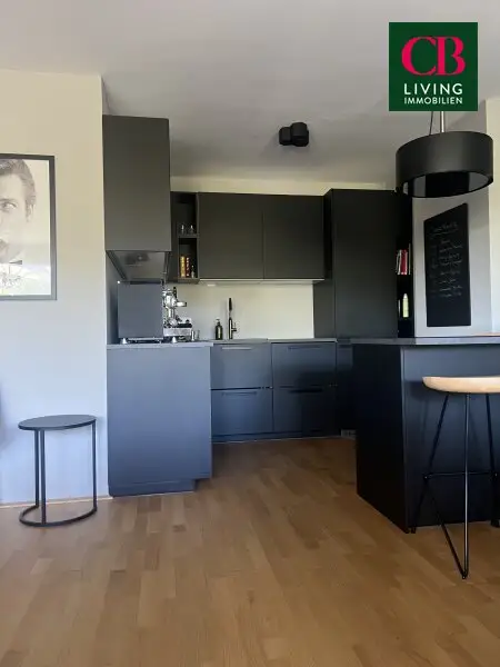 SÜDSEITIGES LUXUSDACHGESCHOSS in BESTLAGE - ZENTRUMSNAH