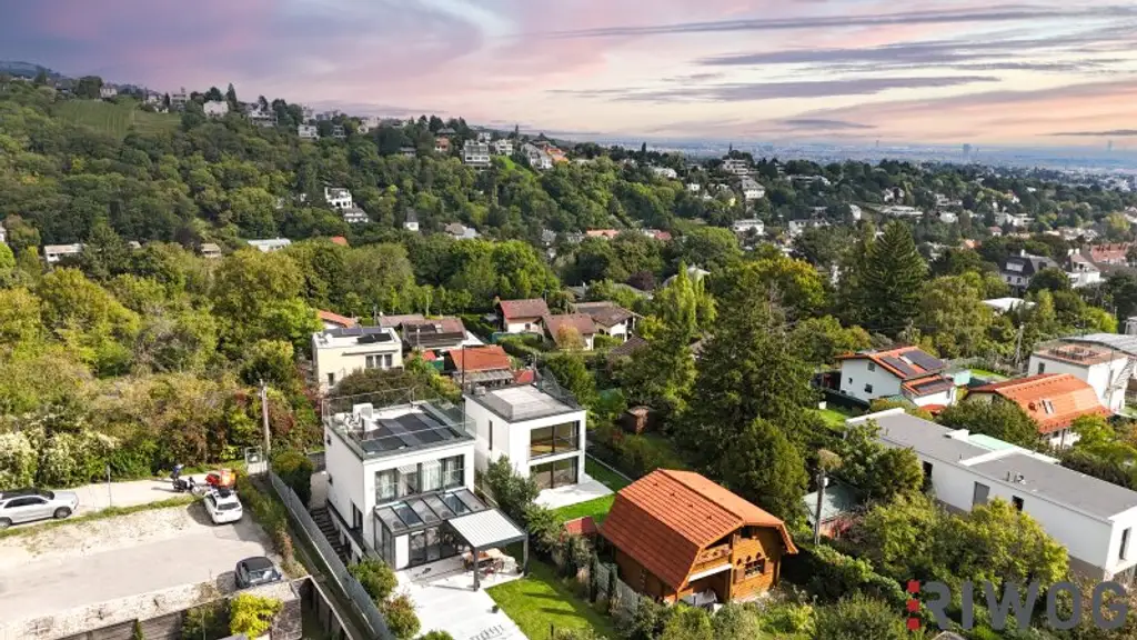 MINI VILLA AM HACKENBERG MIT CA. 37m² DACHTERRASSE UND IMPOSANTEM WEITBLICK AUF DIE CITY - EIGENGRUND IM KLEINGARTEN - GANZJÄHRIG BEWOHNBAR