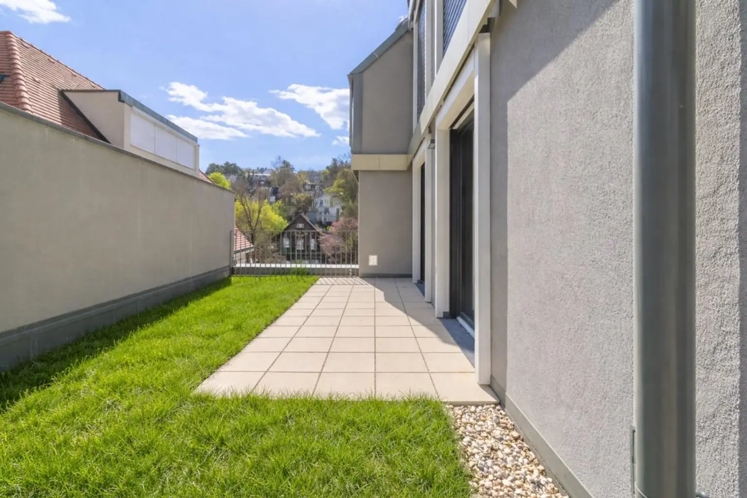 L | ++ MEHR PLATZ. MEHR GLÜCK. ++ 4-ZIMMER mit SONNENGARTEN | Prima Service Immobilien