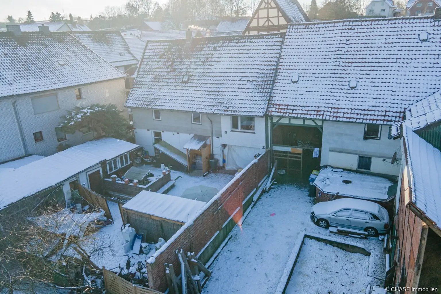 Haus 1 und 2 Gartenansicht Drohne