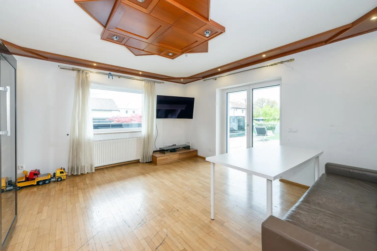 Helles Wohnzimmer EG