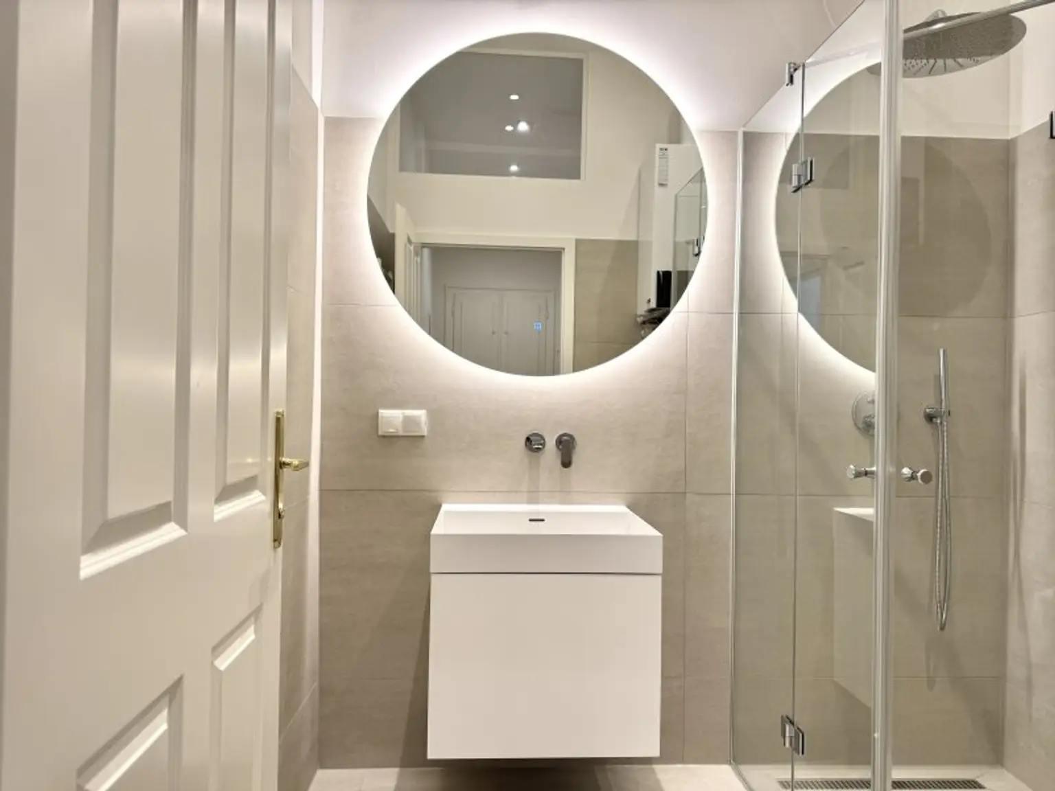 Klassischer Charme und moderne Eleganz: Traumhafte Altbauwohnung in Bestlage des 3. Bezirks!