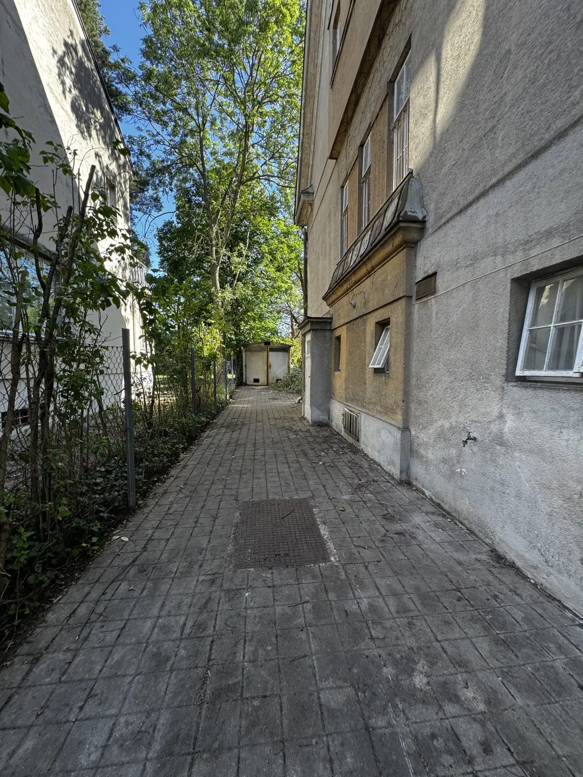 Altbauvilla in Hietzing – direkt beim Hietzinger Bad