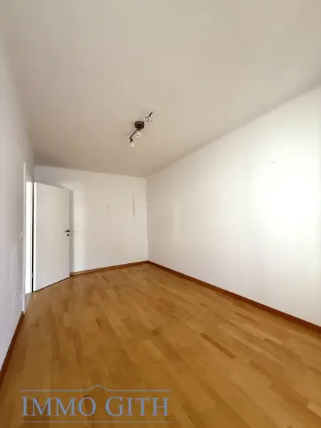 MODERNE & HELLE CA. 55 m² GROSSE 2-ZIMMER-WOHNUNG MIT EINBAUKÜCHE, LIFT, KELLER NAHE U1 REUMANNPLATZ ZU MIETEN!