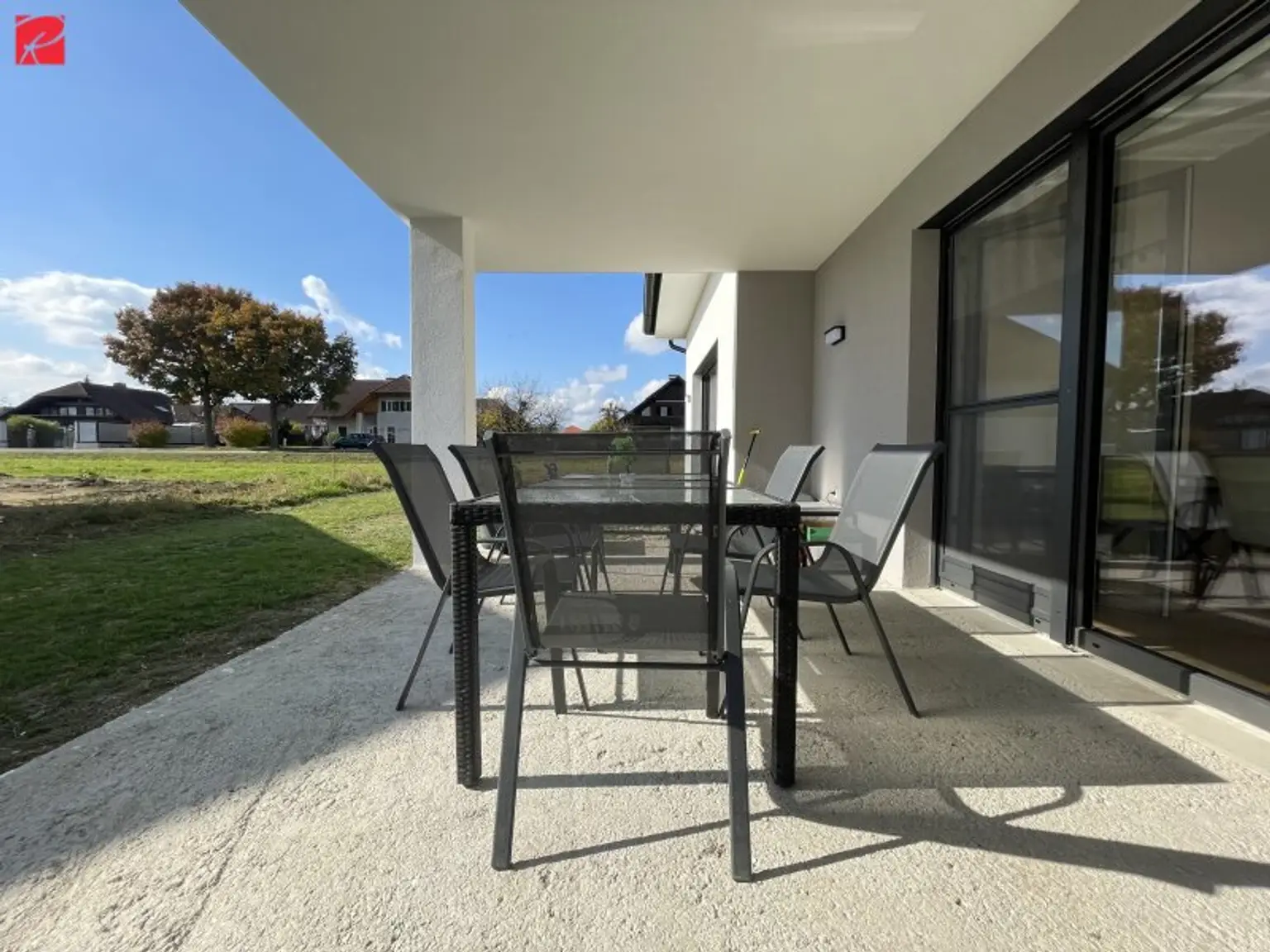 Moderner Bungalow mit stillvoller Küche