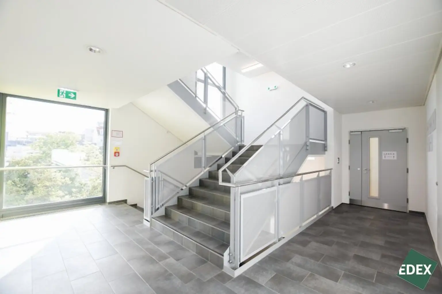 Vienna Competence Center - modernes Büro samt Freifläche