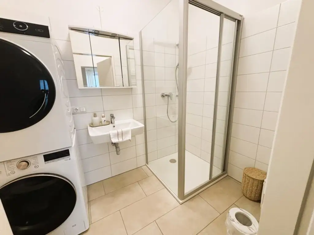 Multifunktionale Bürofläche für Ihre Geschäftsidee in aufstrebendem Viertel!