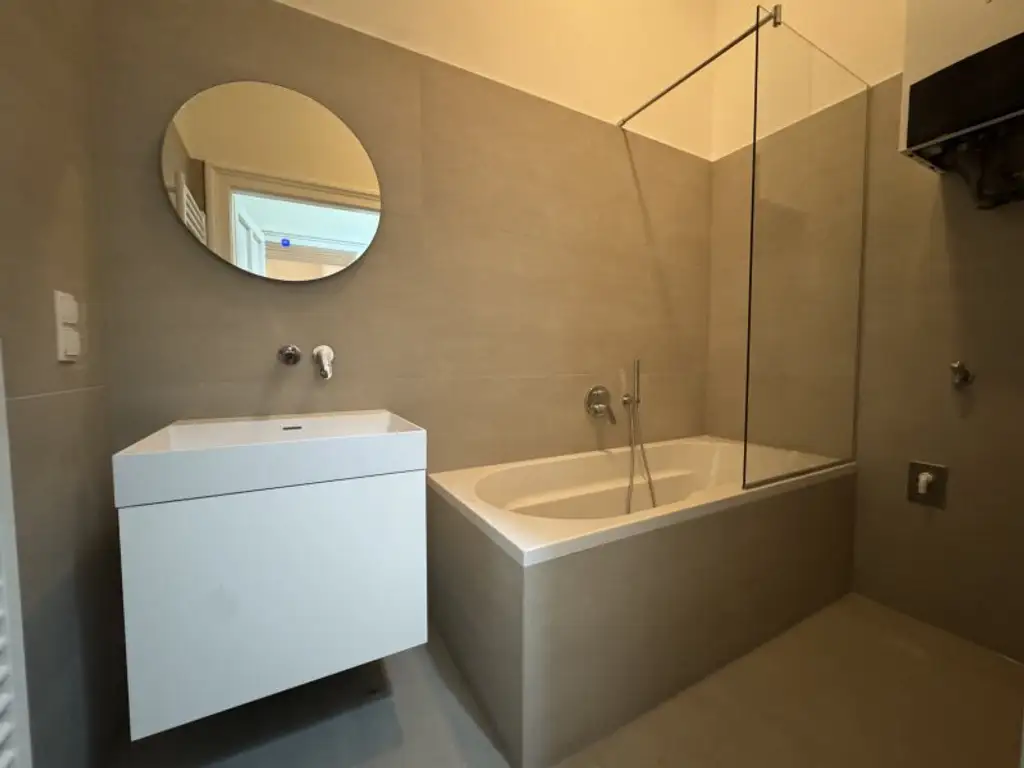 Geschmackvoll & gut gelegen - Altbauwohnung mit Stil nahe U3 Rochusgasse & Stadtpark