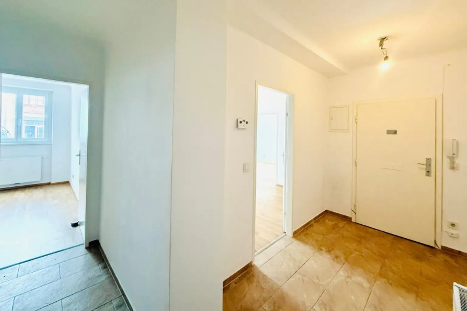 Tolle 3 Zimmer Wohnung Nähe Sobieskiplatz