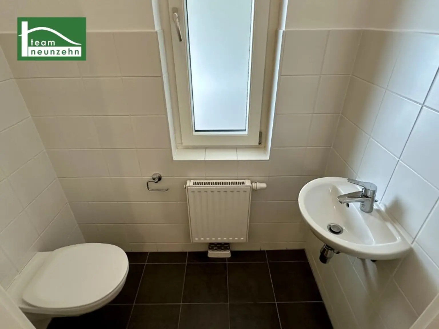 Helle 3-Zimmer Wohnung inkl. Loggia und Einbauküche - ab 01.09. beziehbar!