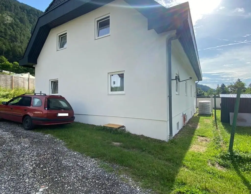 Perfekte Kapitalanlage: Mehrfamilienhaus mit Garten, Garagen und Top-Mieterträgen über 6% Rendite!