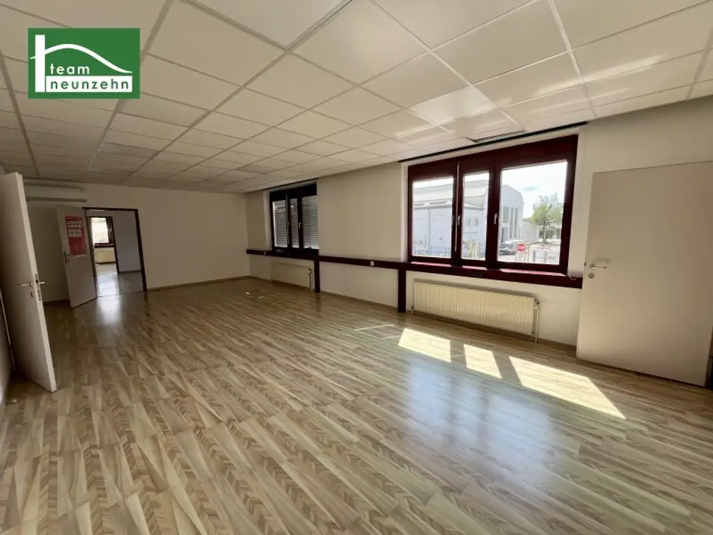 Büroflächen im Gewerbegebiet Strebersdorf. 1 gesamtes Stockwerk! 6 Parkplätze inkludiert!