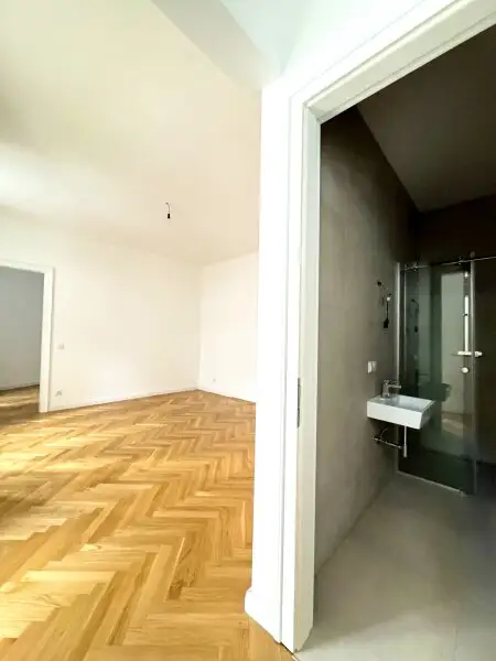 Exklusive 2-Zimmer-Terrassenwohnung im generalsanierten Altbau – Erstbezug mit hochwertiger Ausstattung in 1050 Wien