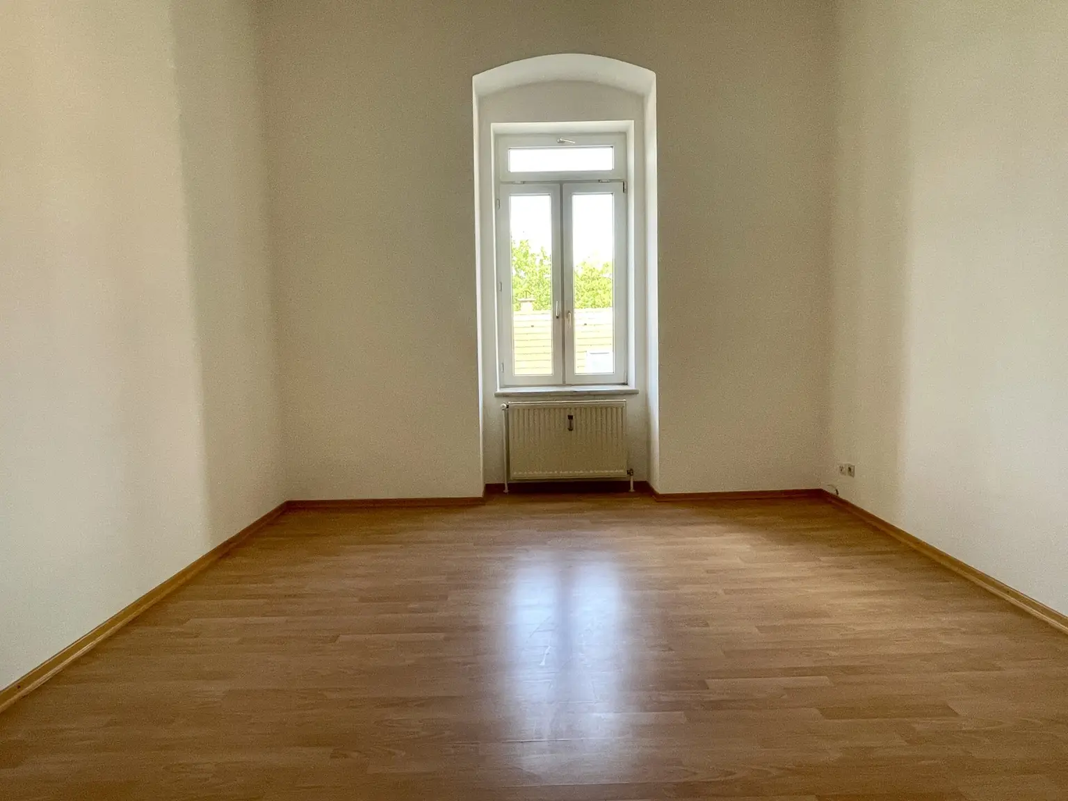Helle 3-Zimmer-Wohnung mit 102 m²