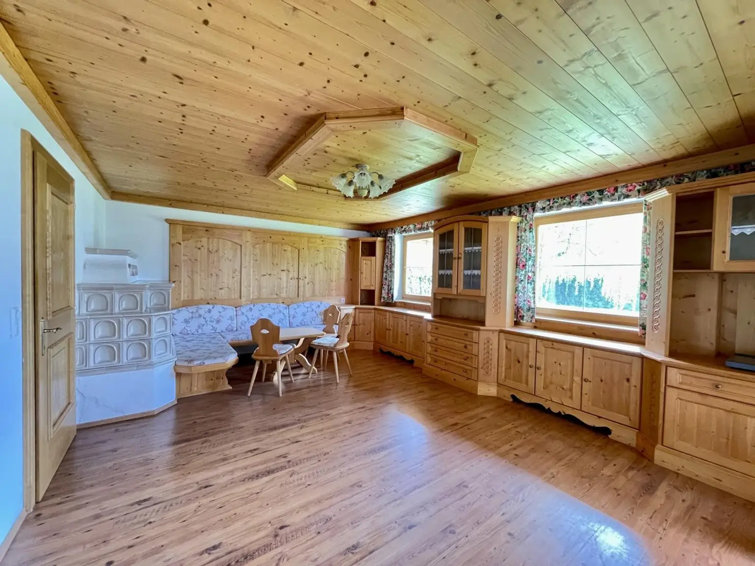 Haus - Wohnzimmer - EG