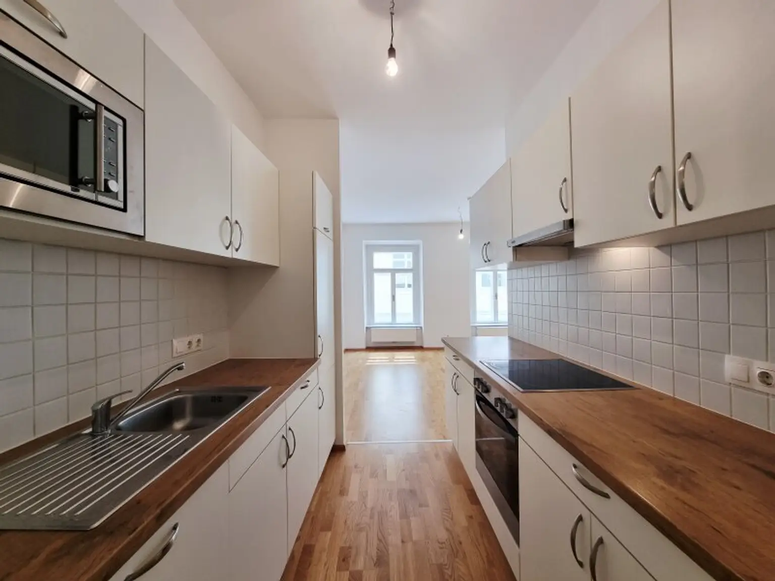 Historischer Charme trifft modernes Wohnen – 2,5-Zimmer-Wohnung in der Rathausgasse