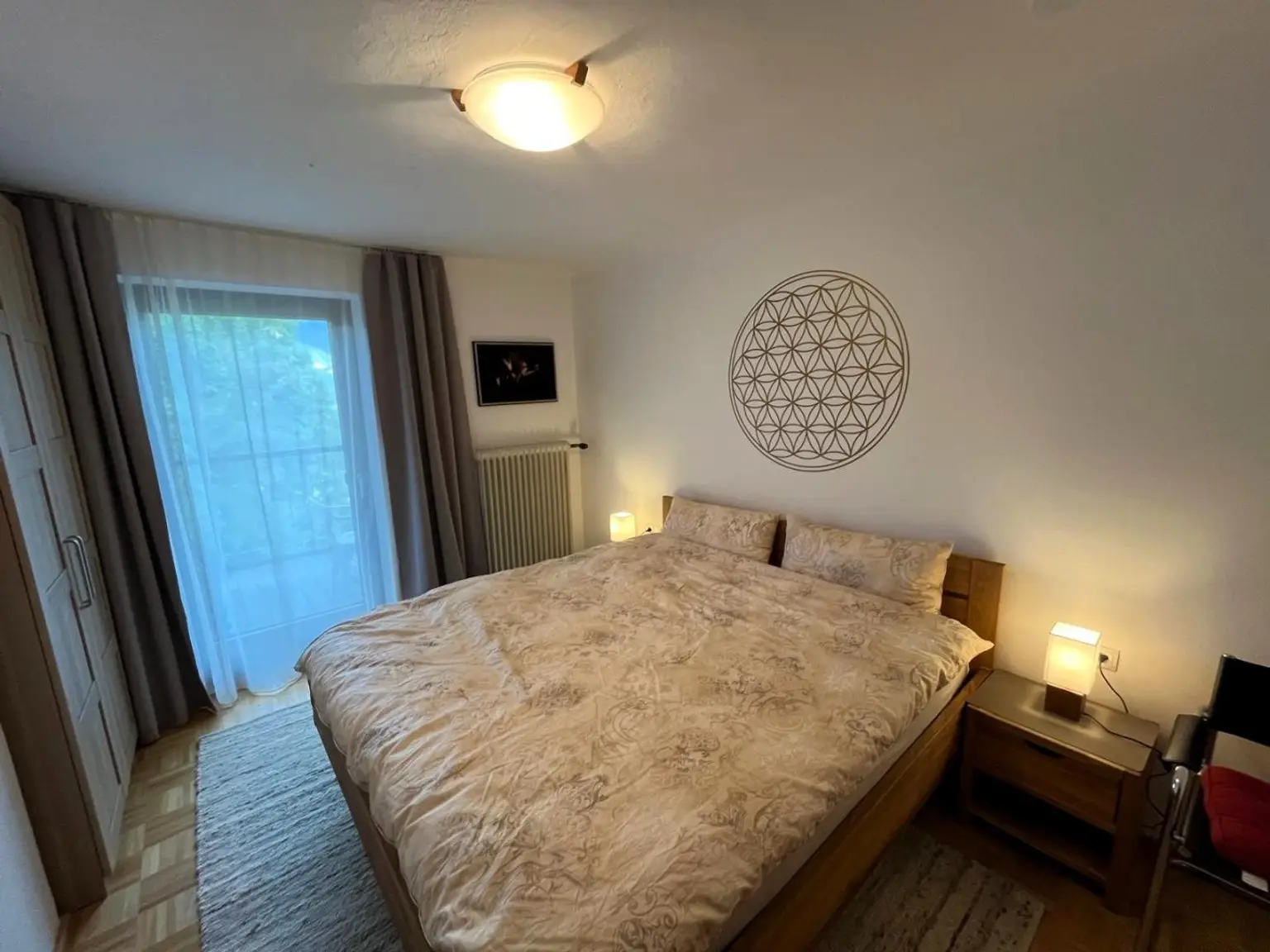 Möblierte 3-Zimmer-Ferienwohnung mit Seeblick in Zell am See zur Langzeitmiete