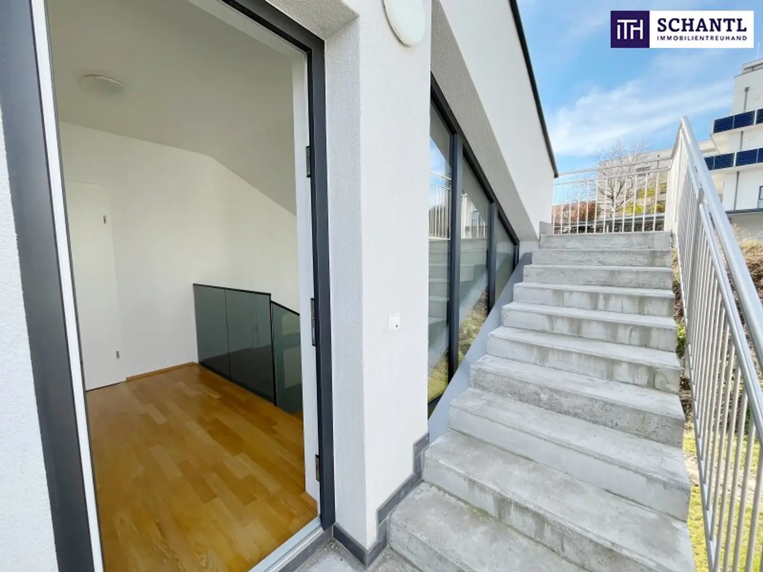 Exklusives Einfamilienhaus mit Panoramaterrasse in der steirischen Weingegend – Ein Wohnjuwel für höchste Ansprüche!