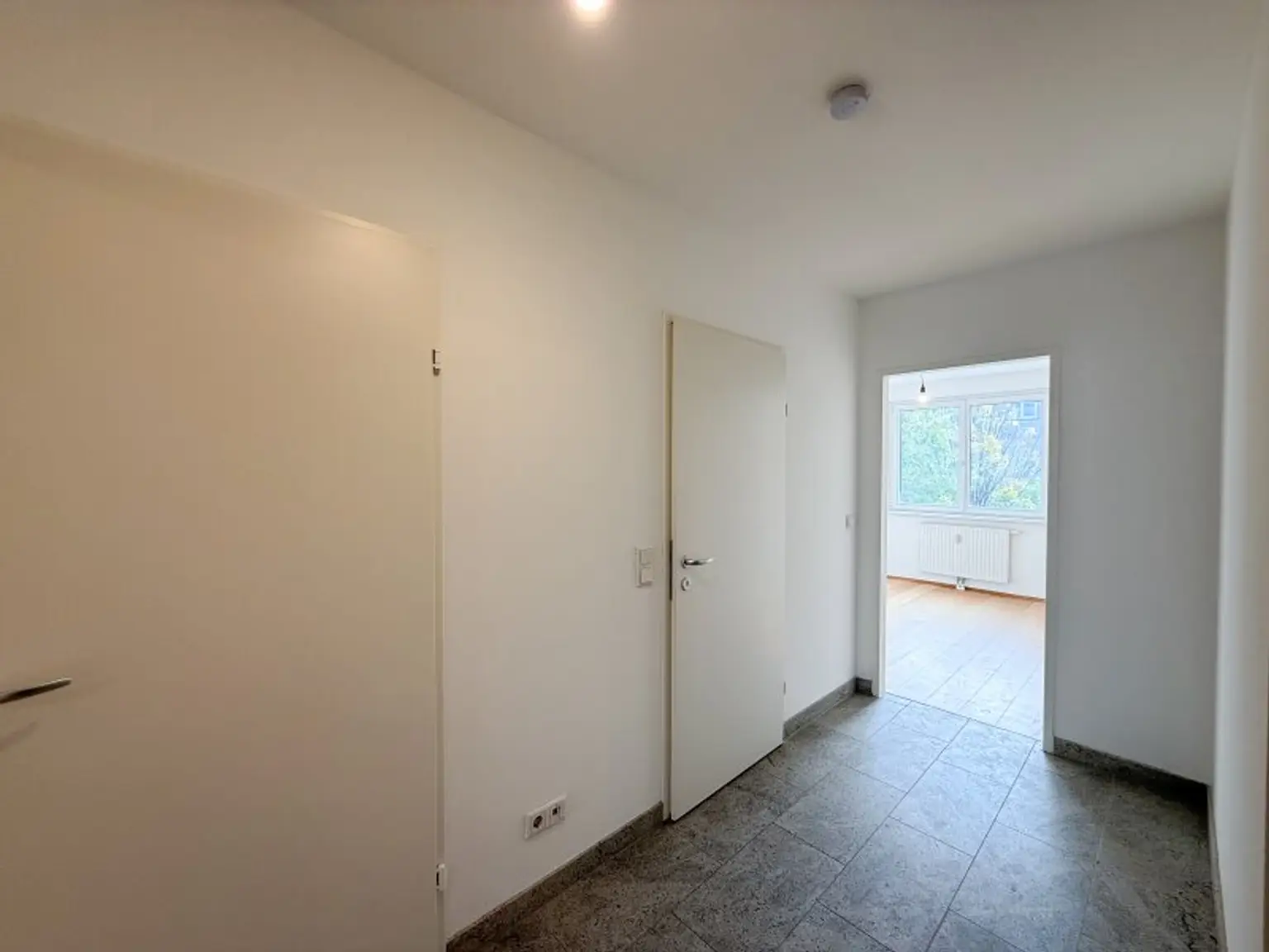 Attraktive 2-Zimmer Wohnung mit Loggia im 16.Bezirk - zu verkaufen!