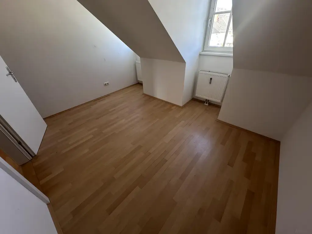 Helle 3-Zimmerwohnung in Eggenberg – jetzt mieten!