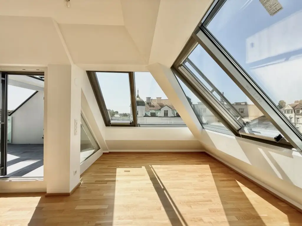 BELGHOFERHAUS 42 - Exklusive 3-Zimmer Penthousewohnung mit direktem Liftzugang und Klimageräten sowie eigener Dachterrasse