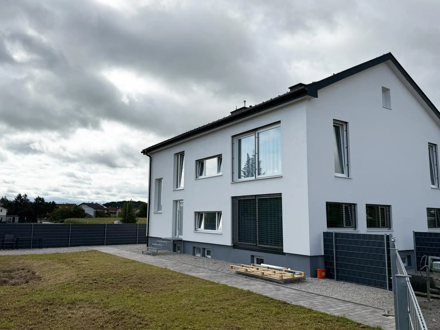 Mehrfamilienhaus in Amstetten-Allersdorf - neuwertige Exklusivität geniessen!