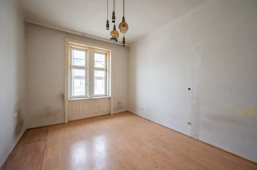 **Hannovermarkt** Sanierungsbedürftige 2-Zimmer Altbauwohnung -  Airbnb/Kurzzeitvermietung Zustimmung aller Eigentümer vorhanden
