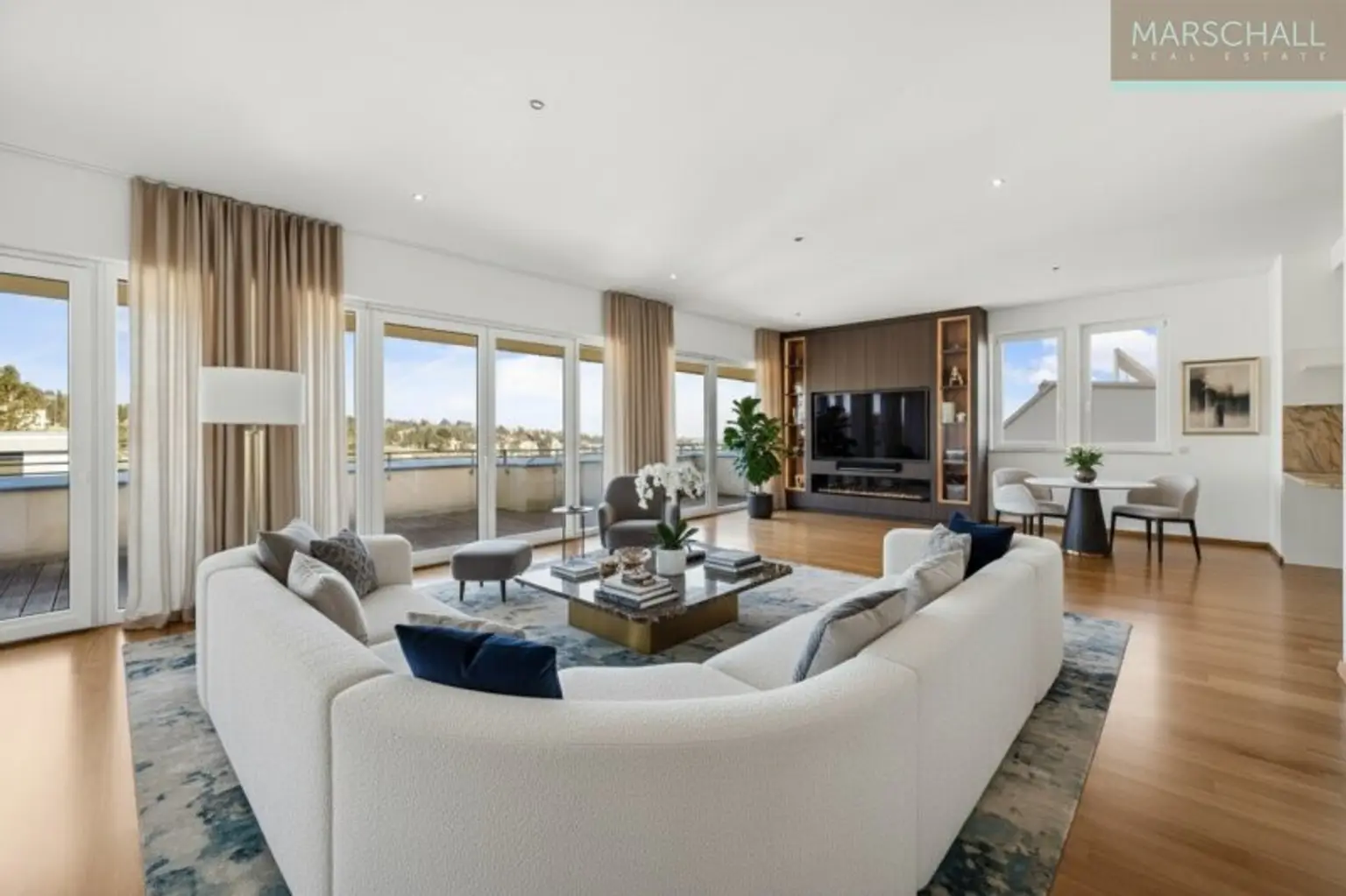 Luxuspenthouse mit riesiger Terrasse und Traumblick in Bestlage/Döbling